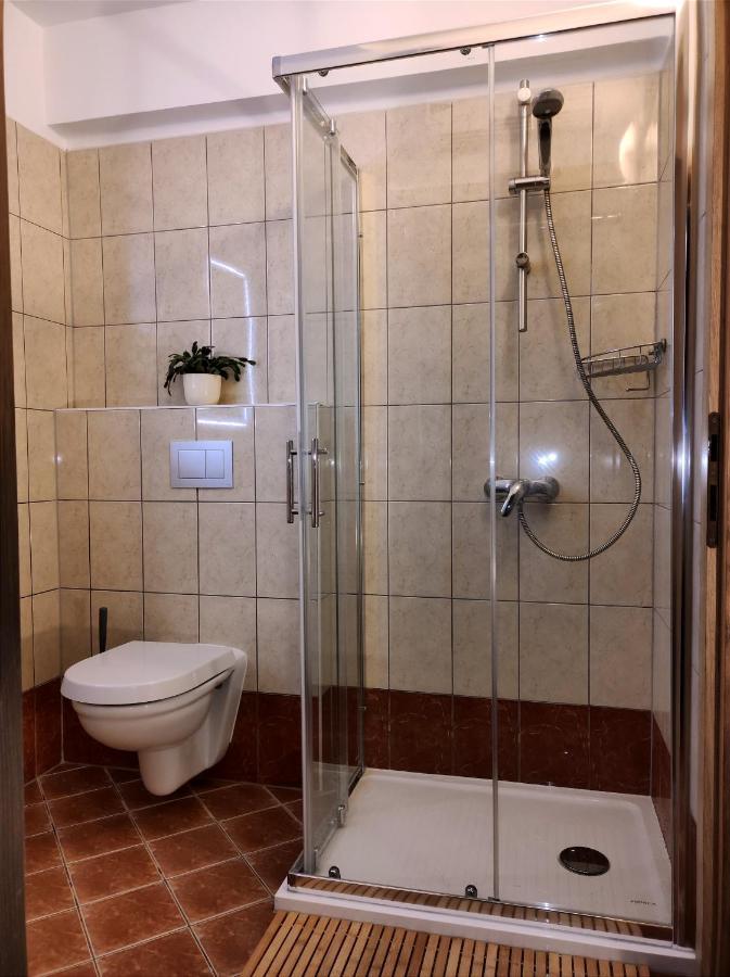 מאלינסקה Apartman Emili מראה חיצוני תמונה